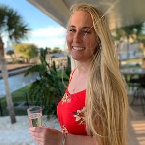 Meet your Posher, Breanna
